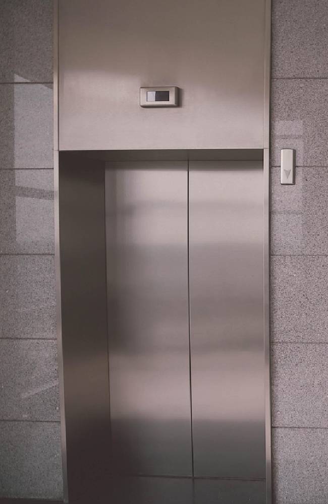 DSH Aufzugreinigung - Österreich Aufzugreinigung reinigung Aufzugsanlagen